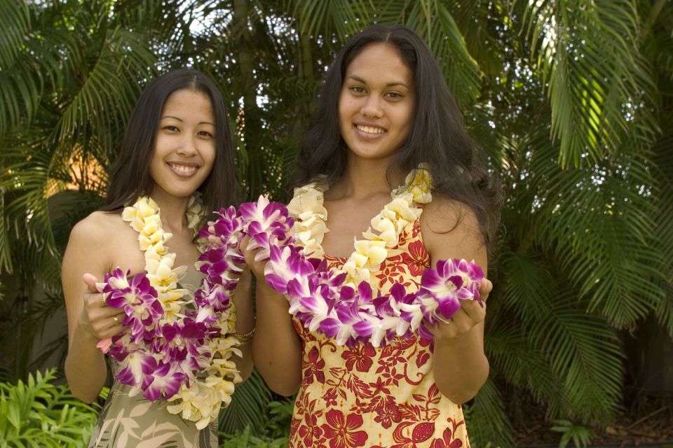 Oahu: Honolulu Airport (HNL) Honeymoon Lei Greeting - Experience Highlights