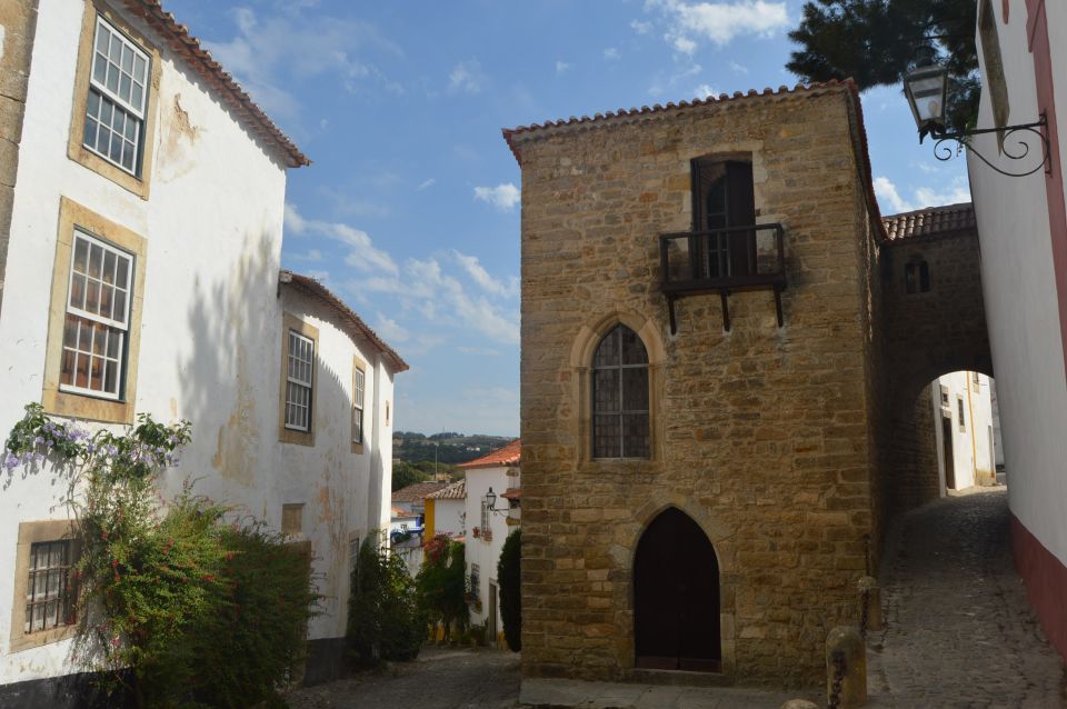 Óbidos: Medieval Tales and Secrets Spots Walking Tour - Tour Guide Feedback