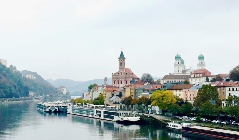 One Way Private Transfer Passau to Prague via ČEský Krumlov - Experience Highlights