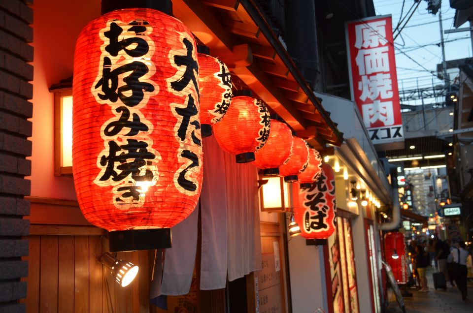 Osaka: Food Tour at Night With Tastings - Tour Experience