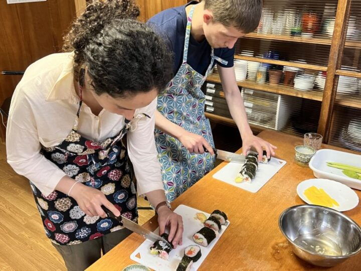 Osaka : Mastering Sushi - Authentic Miso Soup Making