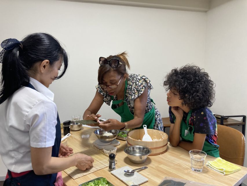 Osaka: Sushi Class in Dotonbori - Experience Highlights