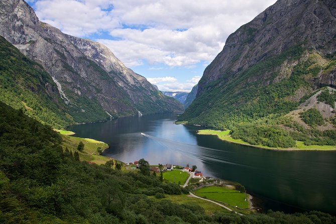 Oslo to Bergen Self-Guided Full Day Trip With Flåm Railway and Fjord Cruise - Itinerary Details