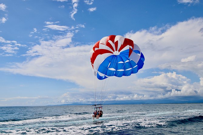 Parasailing Flight off Manuel Antonio National Park (Mar ) - Meeting and Logistics