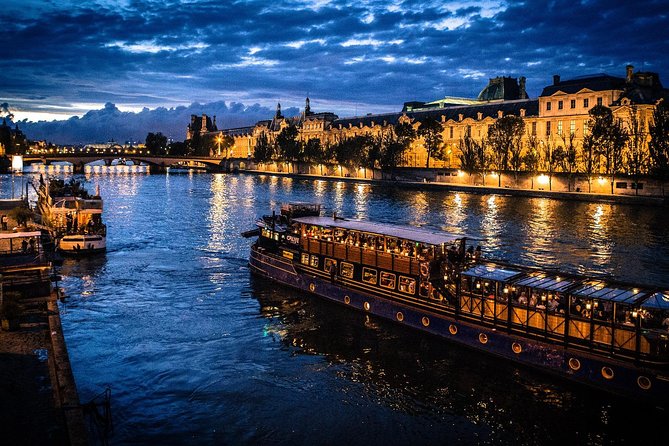 Paris by Night With Seine River Cruise and Roundtrip Luxury Transportation - Seine River Cruise