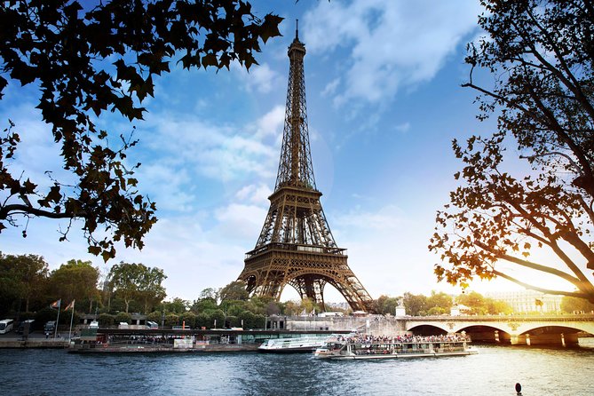 Paris Seine River Sightseeing Cruise With Commentary by Bateaux Parisiens - Cancellation Policy and Operational Issues