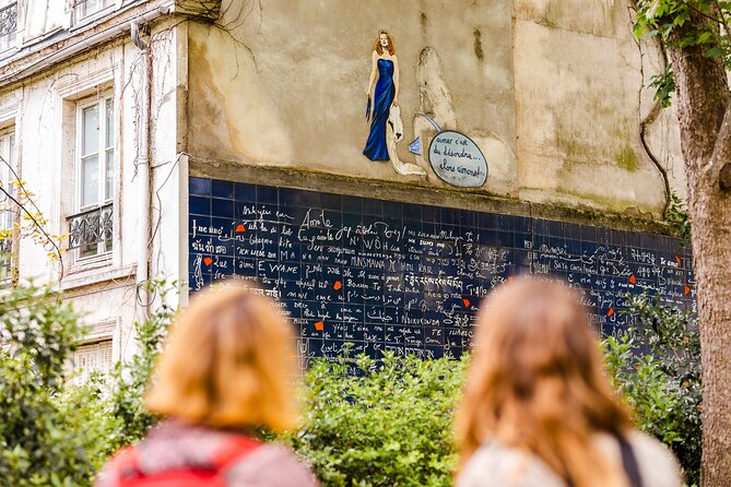 Paris Walking Tour With a Local Guide: Private & 100% Personalized - Guide Expertise and Local Insights