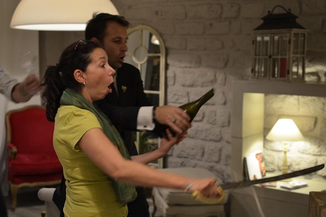 Paris Wine Tasting Session With Expert Sommelier - Exclusive Group Setting