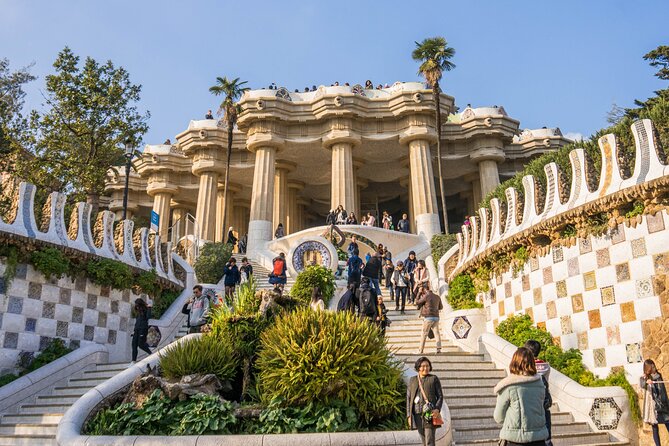 Park Güell Guided Tour With Skip-The-Line Ticket - Tour Highlights