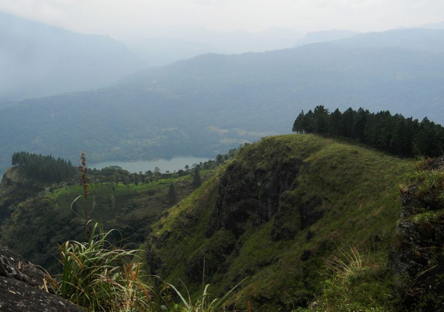 Peacock Hill Trek - Mountain Views