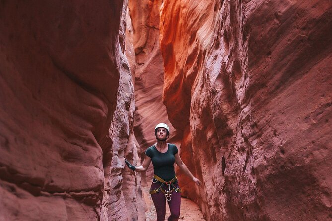 Peekaboo Slot Canyon UTV and Hiking Adventure - Inclusions and Services Provided