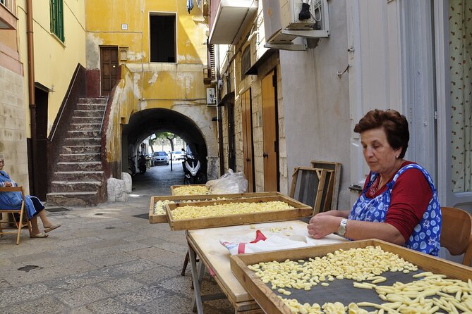 People of Bari Unusual Guided Tour With Pasta Making at Grandma House - Reviews and Ratings