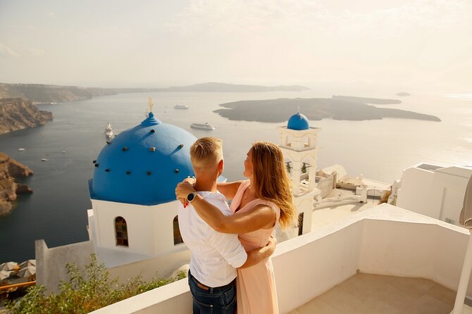 Personal Travel and Vacation Photographer Tour in Santorini - Booking and Cancellation
