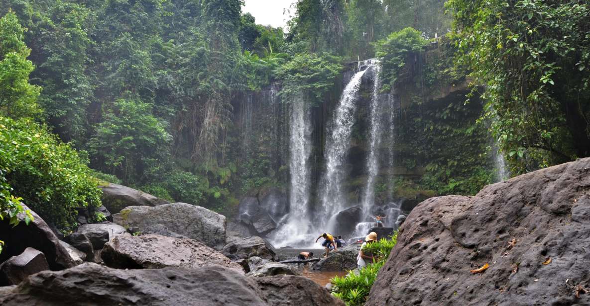 Phnom Kulen Waterfall and 1000 Lingas Small Group Tour - Experience