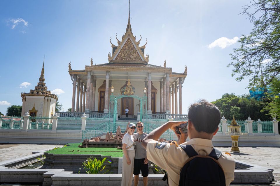 Phnom Penh City Tour by Tuk Tuk With English Speaking Guide - Booking Options and Information