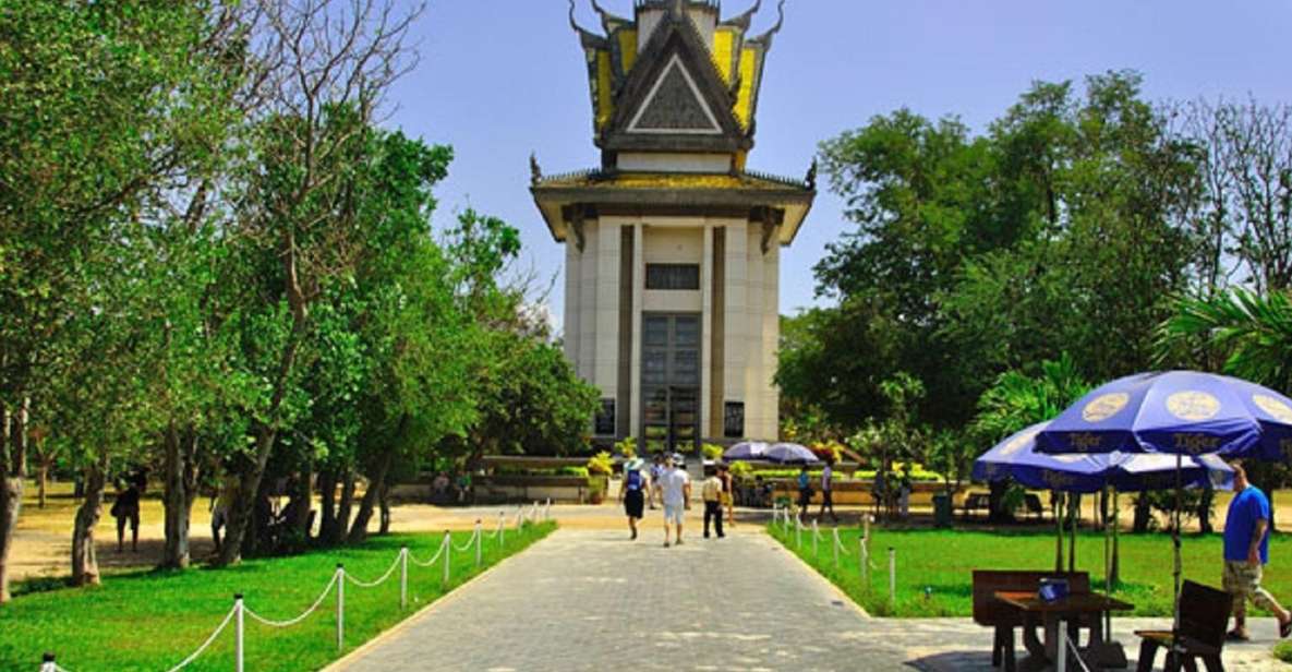 Phnom Penh: Killing Field & Village Car or Mini Van Tour - Experience Highlights