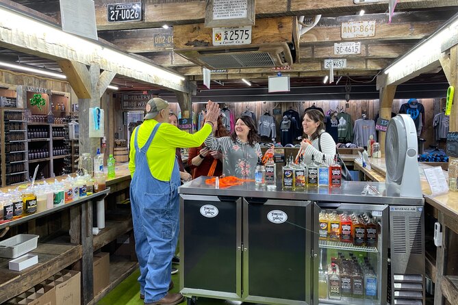 Pigeon Forge Wine, Whiskey, and Moonshine Tour - Booking Information