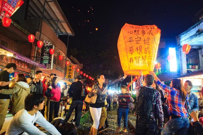 Pingxi Jiufen Day Trip From Taipei With Sky Lantern Experience - Last Words