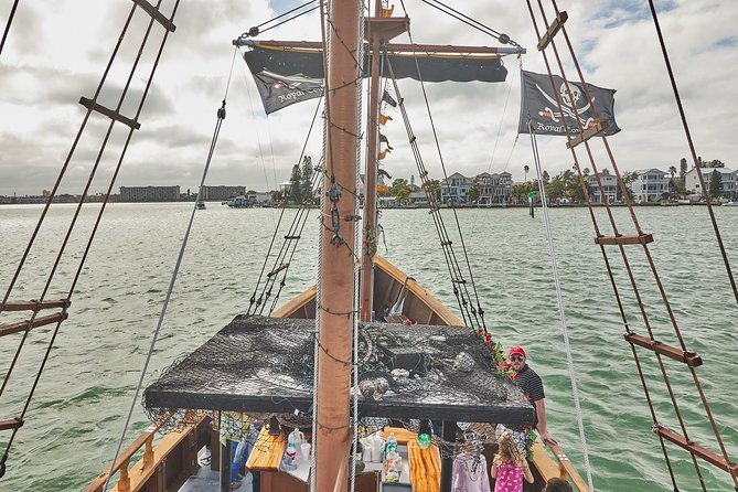 Pirate Adventure Cruise - Johns Pass, Madeira Beach, FL - Free Beer and Wine! - Inclusions and Amenities