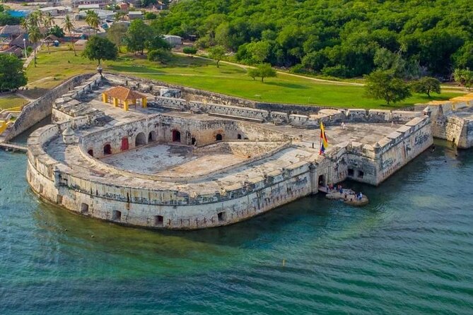 Playa Morena Beach Club Whith Lunch and Walking Tour of Fort San Fernando - Pricing and Booking Information