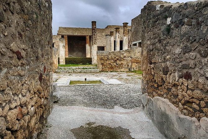 Pompeii and Amalfi Coast Private Day Trip With Pick up - Tour Experience and Reviews