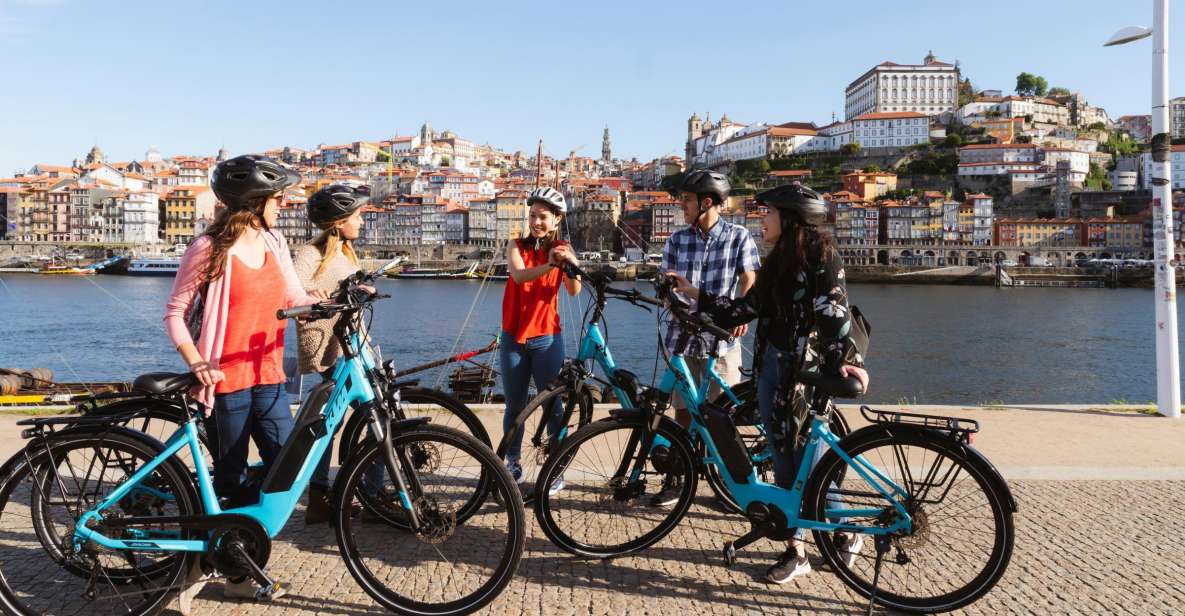 Porto: 3-Hour Old Town and Riverside Bike Guided Tour - Itinerary Highlights and Meeting Point