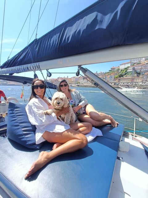 Porto: Exclusive Party Aboard a Charming Sailboat With Drink - Experience Highlights