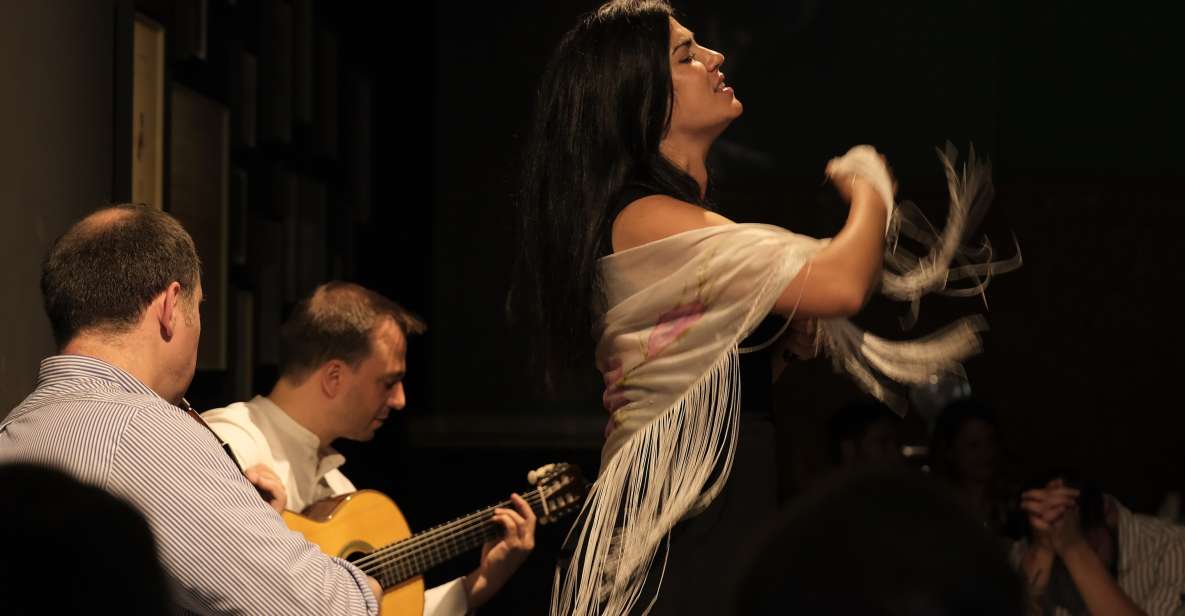 Porto: Intimate Fado Concert Ticket With a Glass of Wine - Experience Highlights