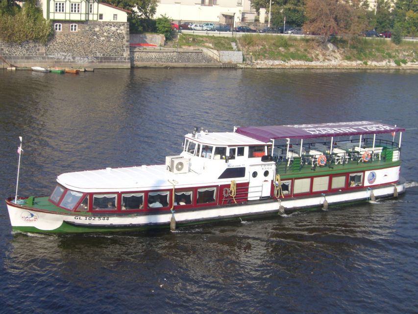 Prague: 1-Hour Vltava River Cruise - Activity Information and Highlights
