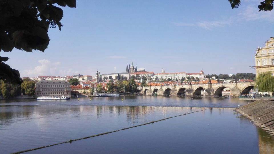 Prague 3-Hour Architectural Tour - Architectural Styles Overview