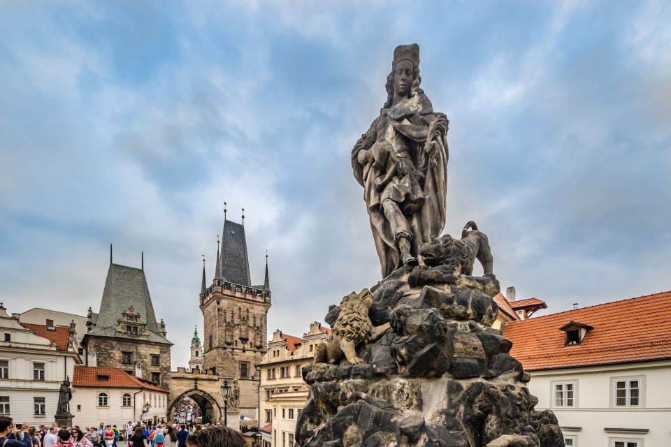 Prague: 3-Hour Walking Tour of Old Town & Prague Castle - Booking Information