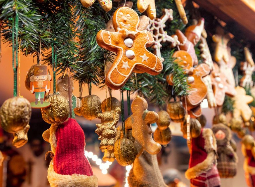 Prague : Christmas Markets Festive Digital Game - Market Exploration