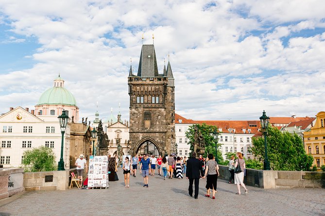 Prague Day Trip From Vienna With Accommodation Pick-Up - Customer Reviews and Recommendations