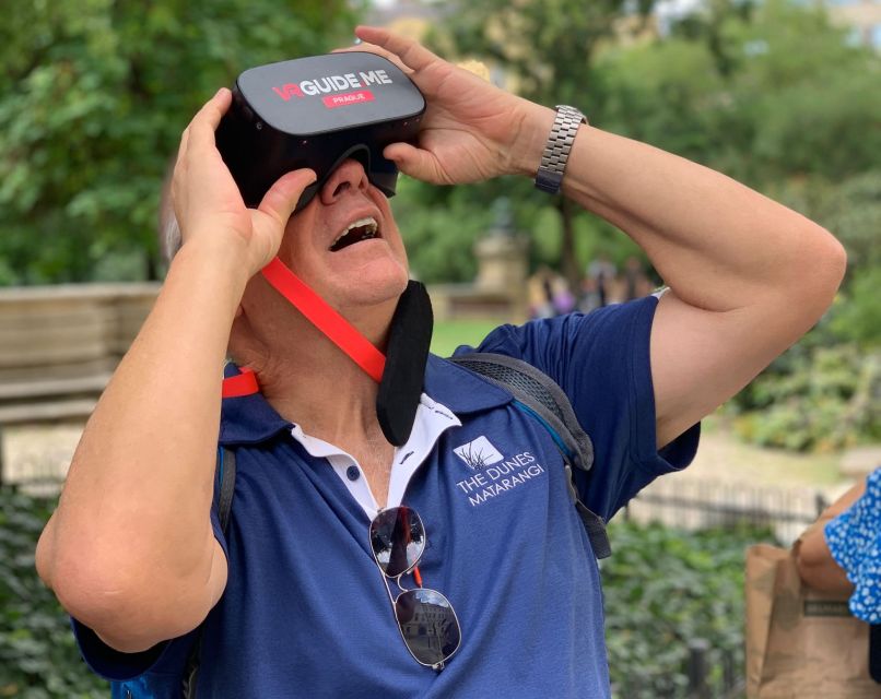 Prague: Immersive History Walking Tour With Virtual Reality - Experience Highlights