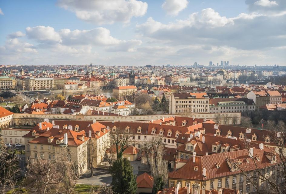 Prague: Old and New Town Walking Tour With Boat Trip - Experience Highlights