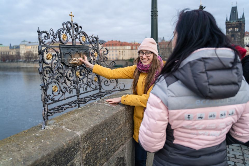 Prague: Old Town Private Walking Tour With Hotel Pickup - Experience Highlights