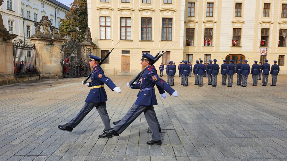 Prague: Prague Castle Private Walking Tour - Experience Highlights