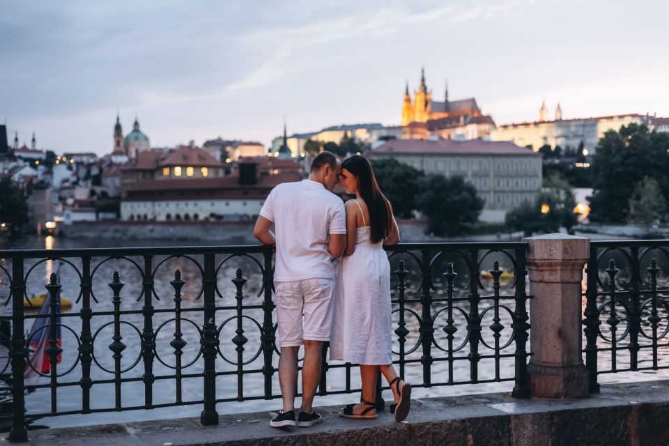 Prague: Professional Photoshoot at Prague Castle - Experience Highlights