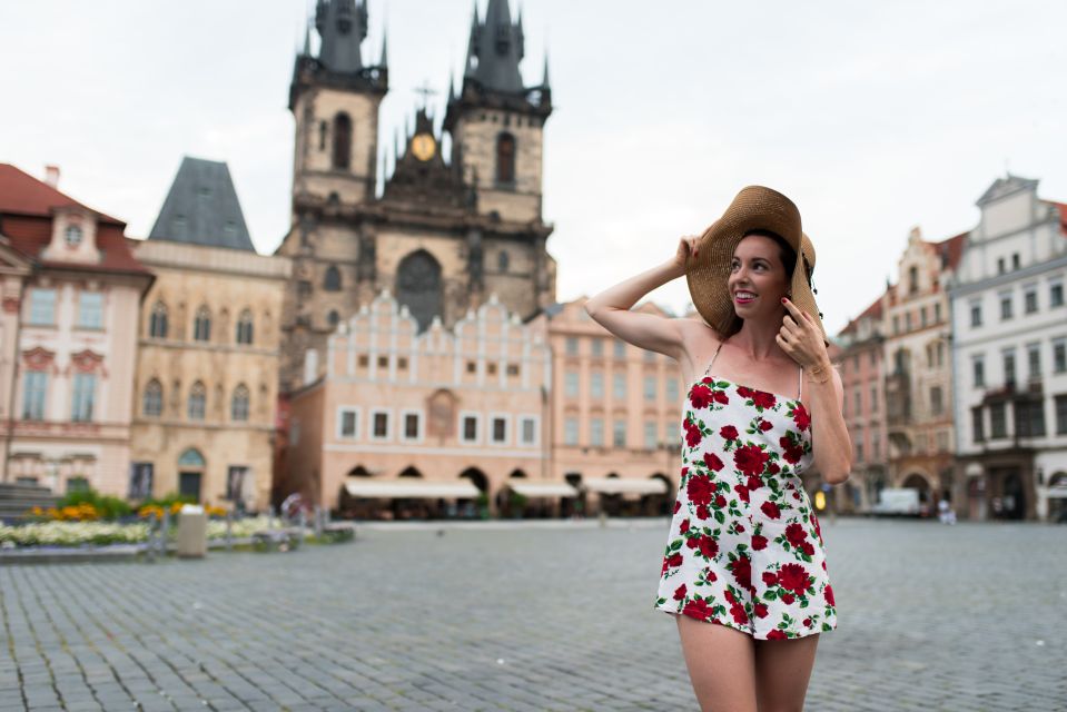 Prague: Professional Photoshoot at Prague Old Town - Experience Highlights of Old Town Shoot