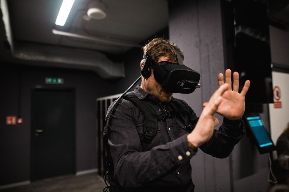 Prague: Virtual-Reality Time-Travel Experience to 1593 - Experience Highlights