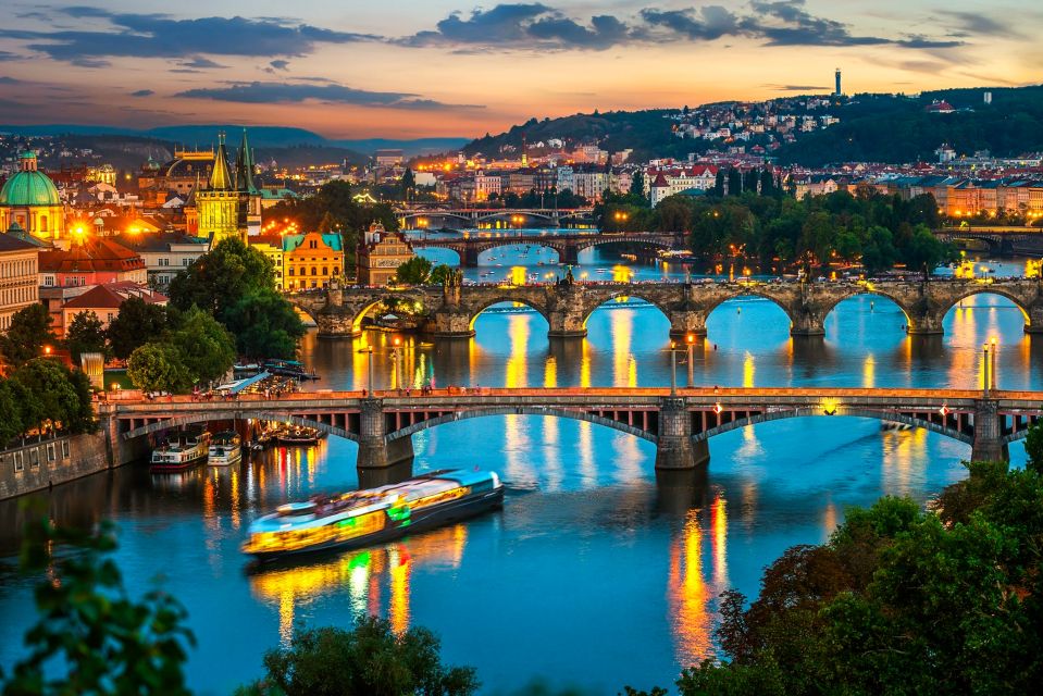Prague: Vltava River Night Cruise With Buffet - Important Information