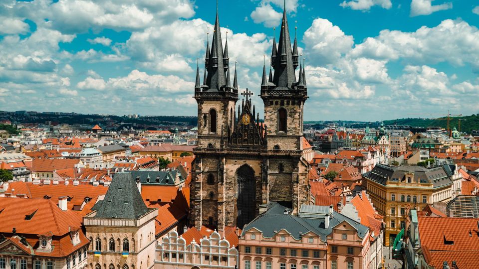 Pragues TOP Sights - Historic Center Introduction Tour - Meeting Point Details