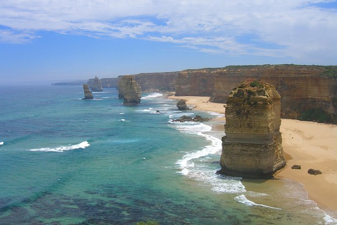 Premium Great Ocean Road Day Tour: Surf Coast Route 12 Apostles, Loch Ard Gorge - Expert Guided Exploration