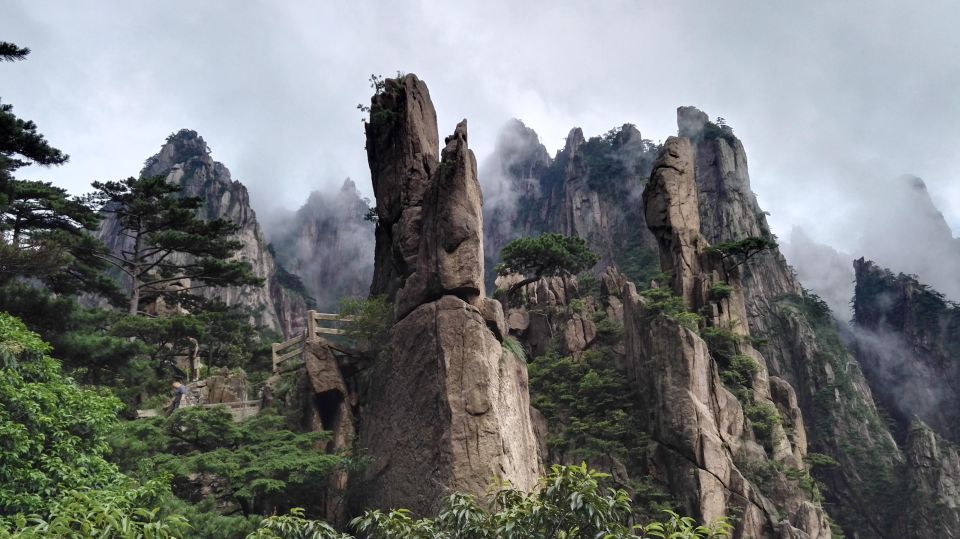 Private 2-Night Huangshan Trip - Itinerary