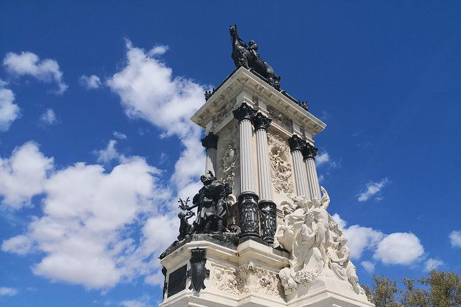 Private 3-Hour Small-Group Tour in Madrid - Accessibility and Amenities