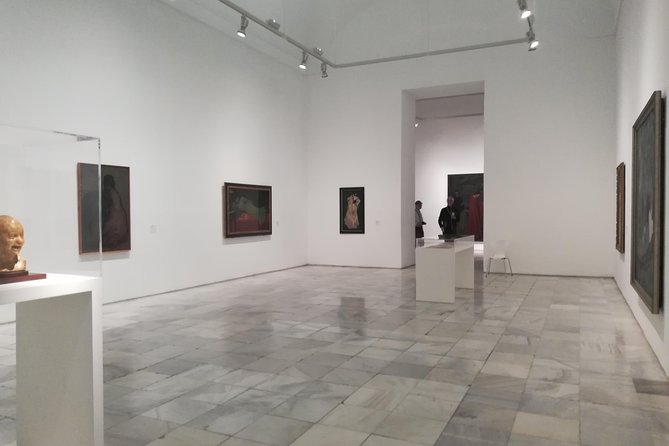 Private 90-Minute Guided Tour of Reina Sofia Art Museum (Mar ) - Guide Identification and Instructions