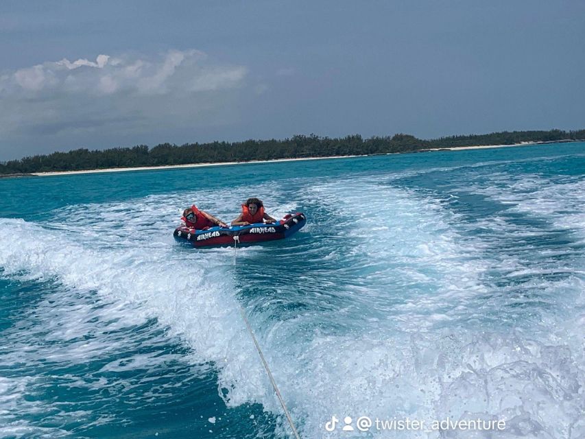Private Boat Pigs ,Turtles, Reef Snorkeling & Beach Bar - Water Activities Offered