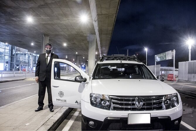 Private Bogota Airport Pick up Transfer Service - Meeting and Pickup Details