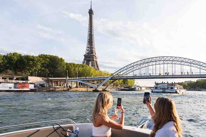 Private Cruise to Discover Paris - Tour Details and Accessibility