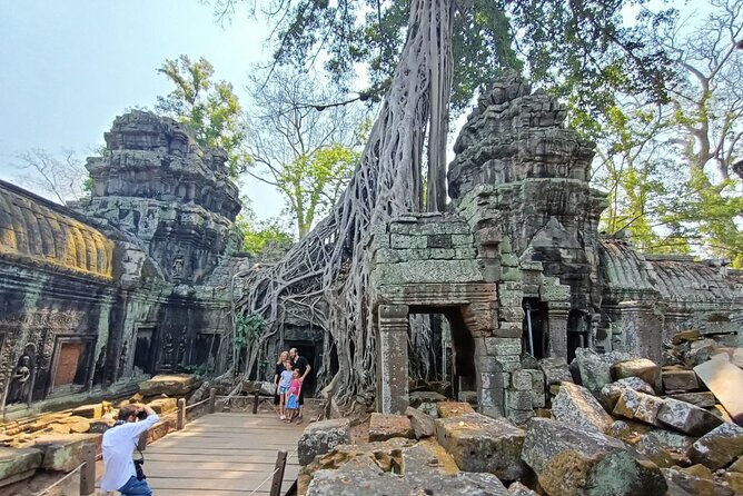 Private Day Tour in Angkor Park - Booking Process